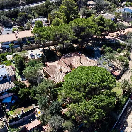 With Large Terrace, Bbq, Wifi, Ac, 2 Parking Spaces Villa *