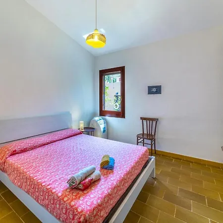 Villa With Large Terrace, Bbq, Wifi, Ac, 2 Parking Spaces *