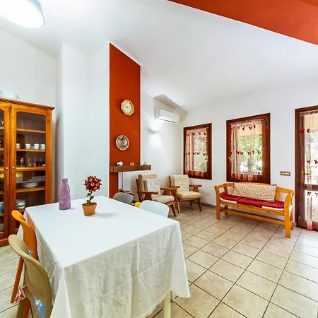 With Large Terrace, Bbq, Wifi, Ac, 2 Parking Spaces Villa *